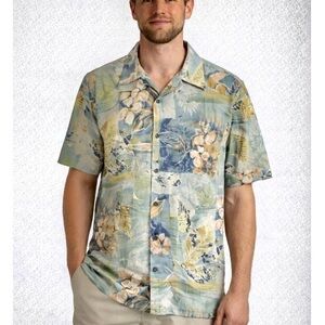 Tori Richard Men’s Medium Hawaiian Shirt Floral Button Up Medium